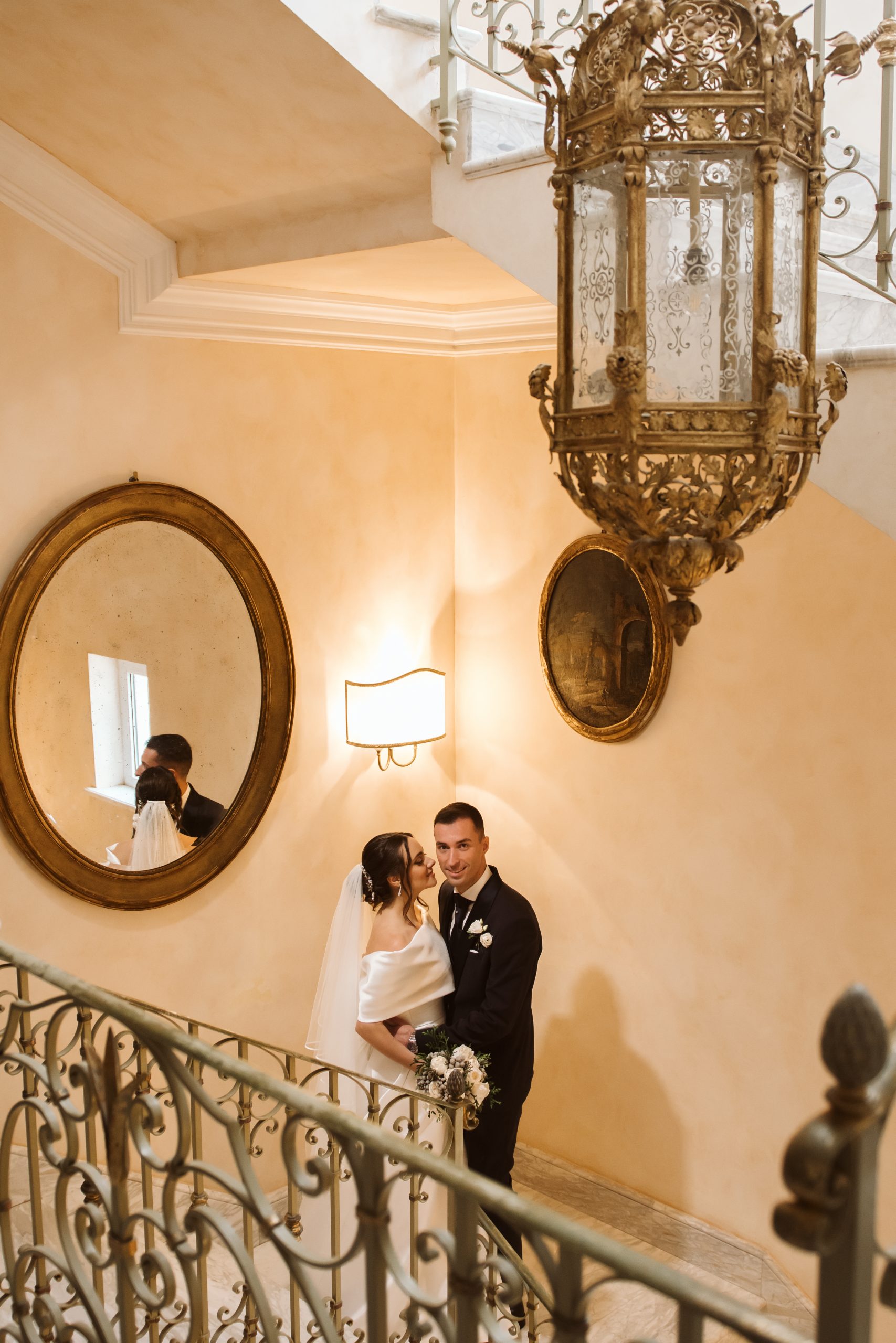 Momento romantico durante il matrimonio